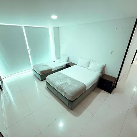 Apartment A 10 Min Del Aeropuerto X7pax